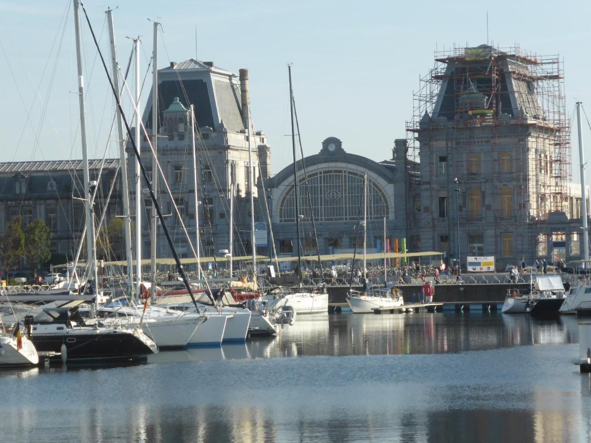 Vanden Broeck Oostende Buitenkant foto